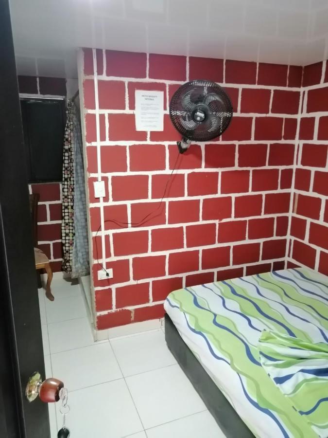 Casa Hospedaje Mayesty Hotel San Cipriano Kültér fotó