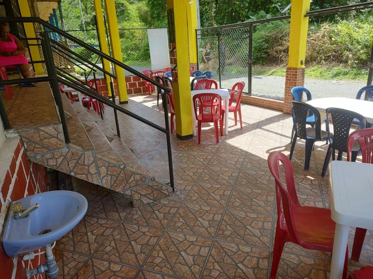 Casa Hospedaje Mayesty Hotel San Cipriano Kültér fotó